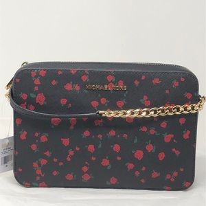 NWT Michael Kors Jet set item crossbody